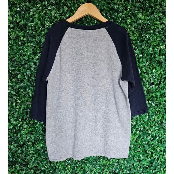 Red Sox ¾ sleeve shirt - Picture 2 of 3